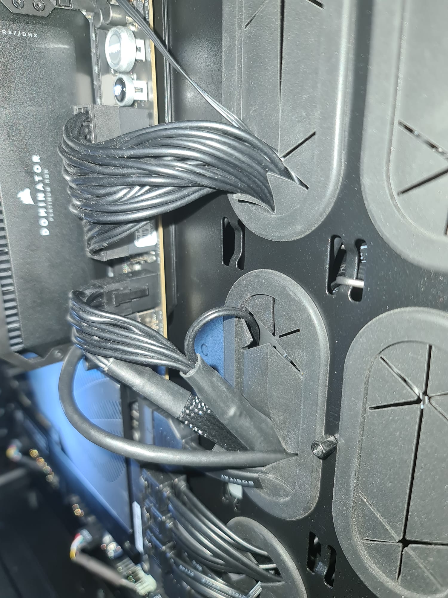 Asus Hero Z790 front USB C port not working Republic of Gamers Forum